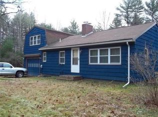 77 Kingman St, Lakeville, MA 02347