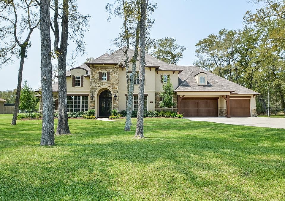 1st image of 310 Royal Lakes Manor Blvd
