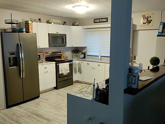 3rd image of 16634 NW 192nd Pl