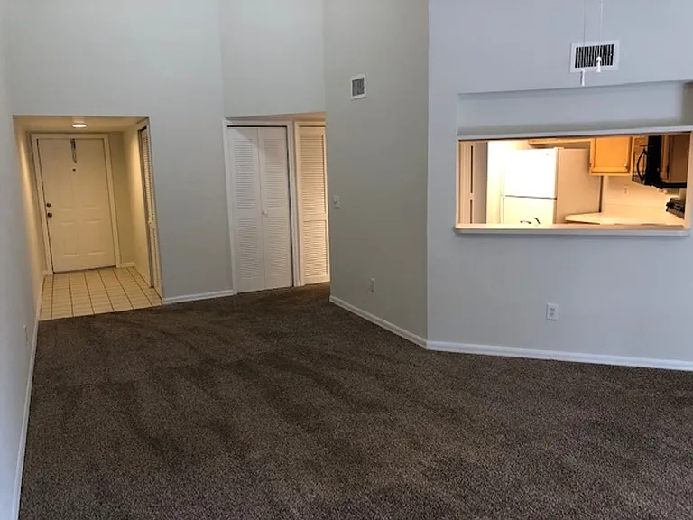 9648 Windsor Gardens Ln #202 — Photo 7
