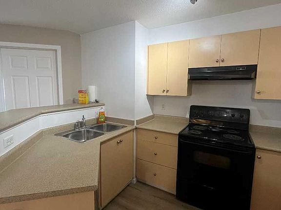 2nd image of 4975 130th Ave SE #4312