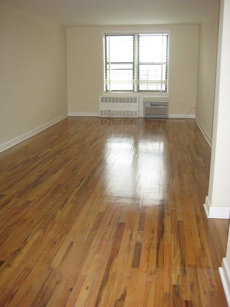 2nd image of 2750 Homecrest Ave APT 407