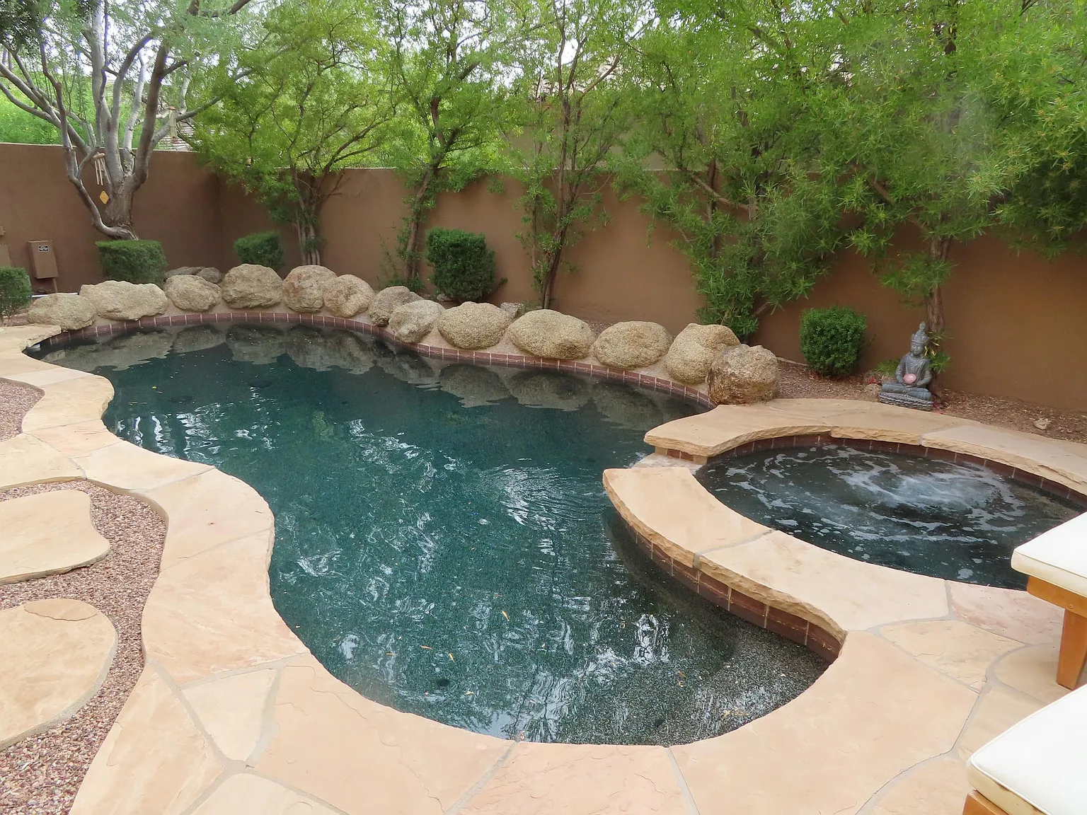 3 bed, 2.5 bath, 2477 sqft, $5,000 — Photo 2
