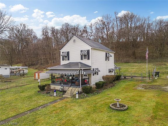 3rd image of 1312 Broadway Ave