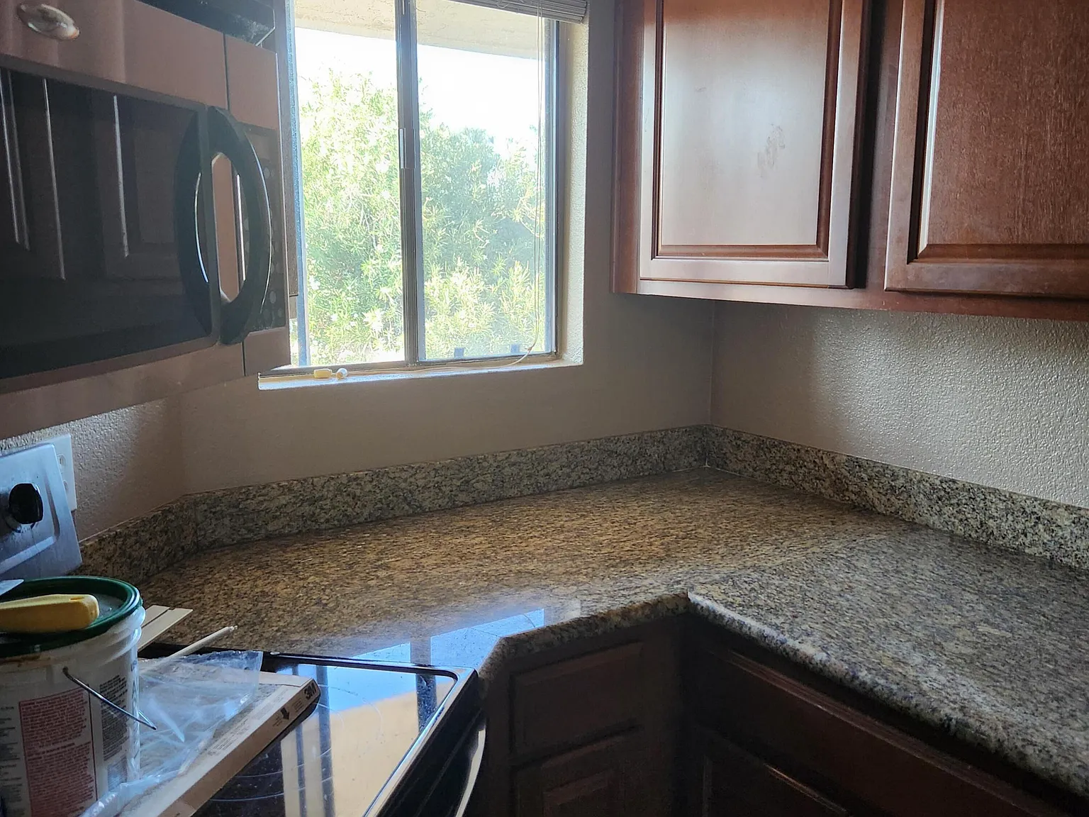 2 bed, 2.0 bath, 855 sqft, $1,450 — Photo 3