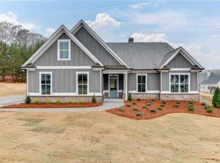 41 Summit View Dr, Jefferson, GA 30549