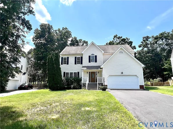1325 Hawkins Wood Cir, Midlothian, VA 23114
