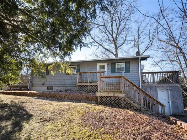 64 Chetelat Drive, Ashford, CT 06278