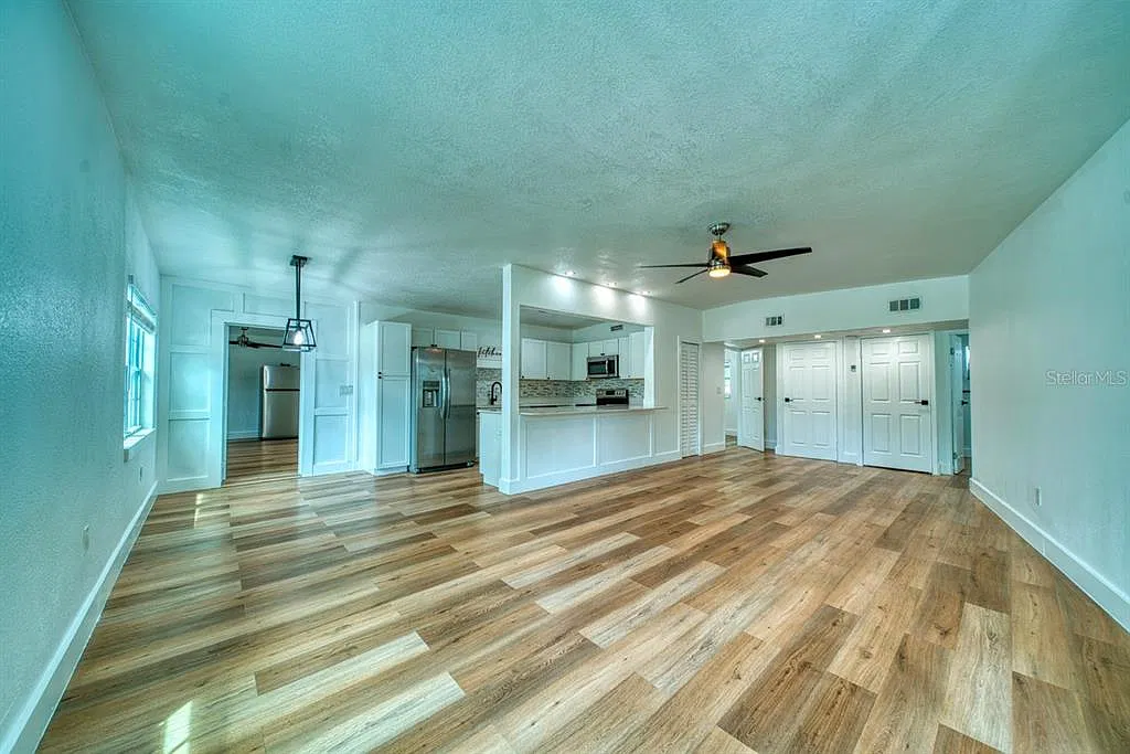 4 bed, 3.0 bath, 1683 sqft, $2,700 — Photo 4