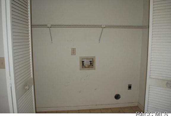 5th image of 3756 N Honeylocust Dr