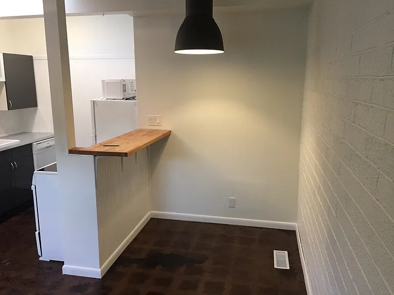 906 E 3rd Ave #908 — Photo 8