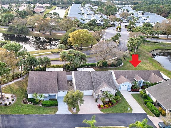 2nd image of 414 NW Tuscany Court