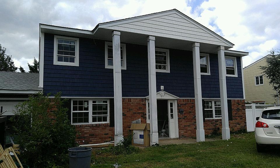 1st image of 33 Hilary Dr
