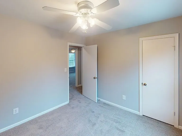 5524 Annandale Dr — Photo 14