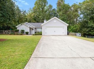 15 Ridgecrest Dr, Douglasville, GA 30134