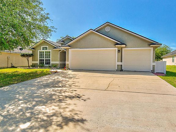 3rd image of 13693 Fish Eagle Dr W
