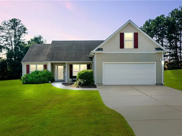 935 Downing Dr, Bethlehem, GA 30620