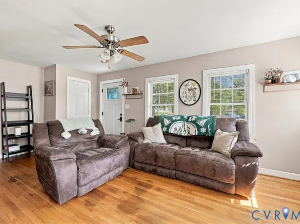 1310 Enon Ave, Chester, VA 23836
