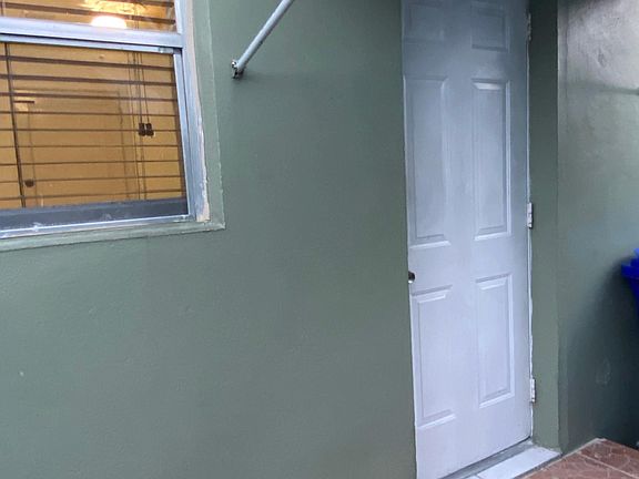 4th image of 8720 Taft St