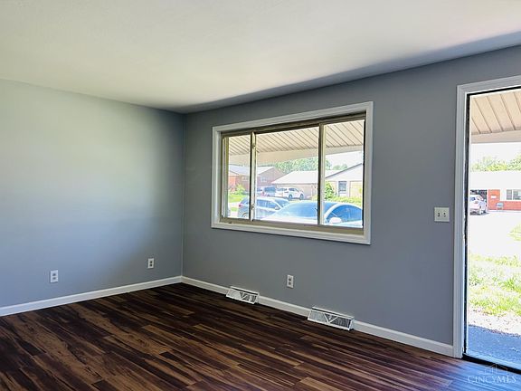 3rd image of 5419 Lariat Dr