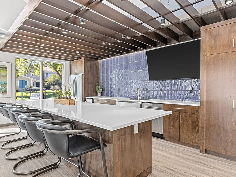 SouthFork Townhomes + Flats — Photo 21