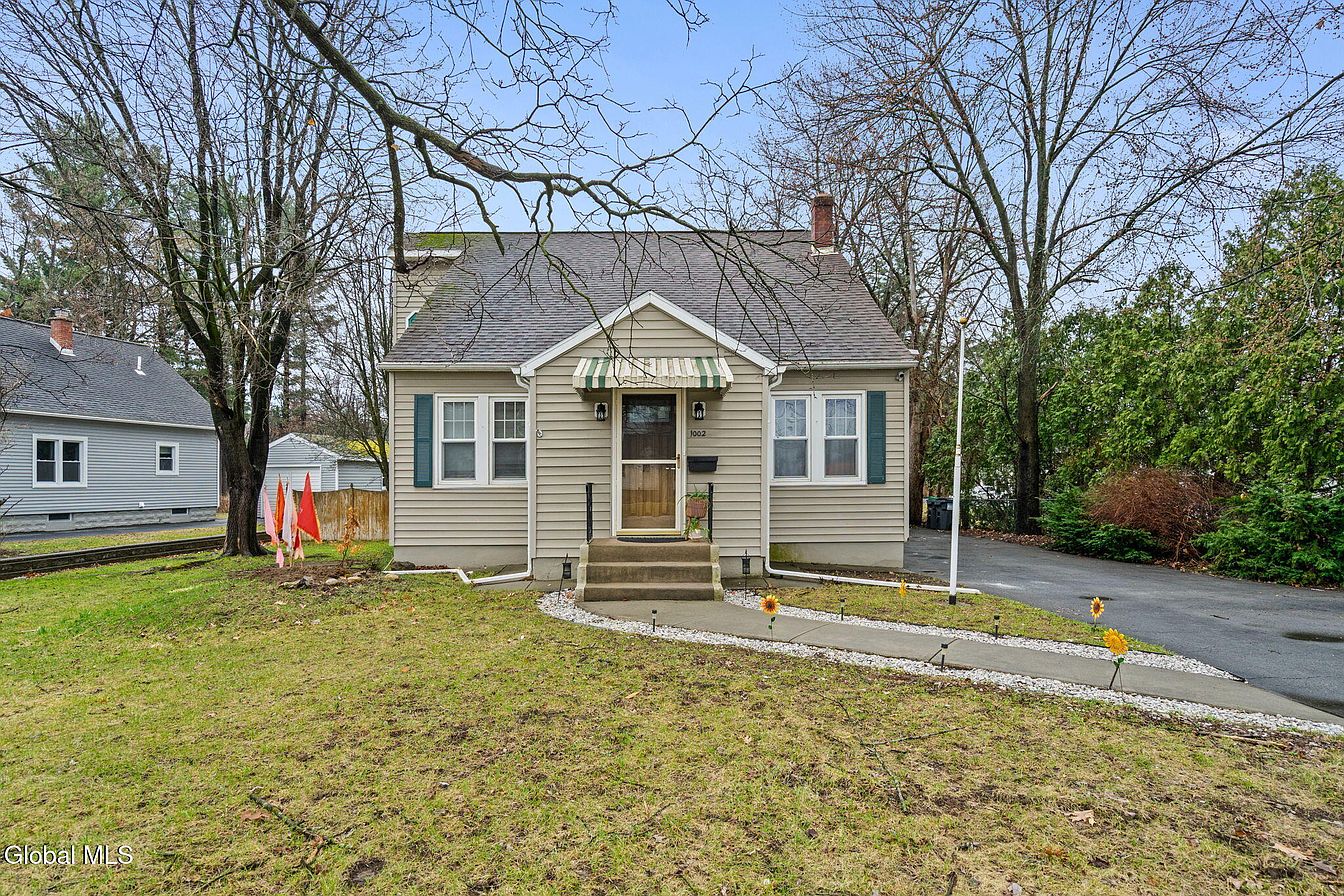 1st image of 1002 Fort Hunter Road