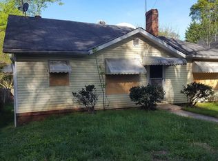3075 Jones St, East Pt, GA 30344