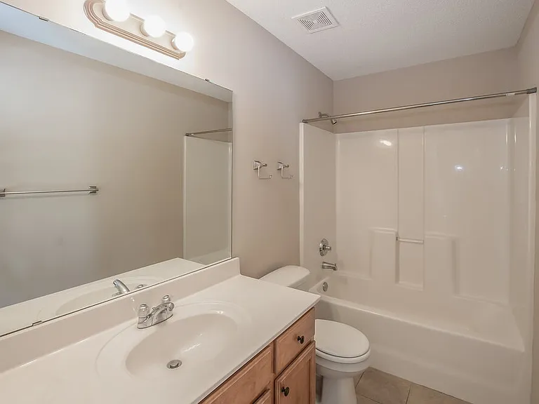 1132 Hoska Cv — Photo 16