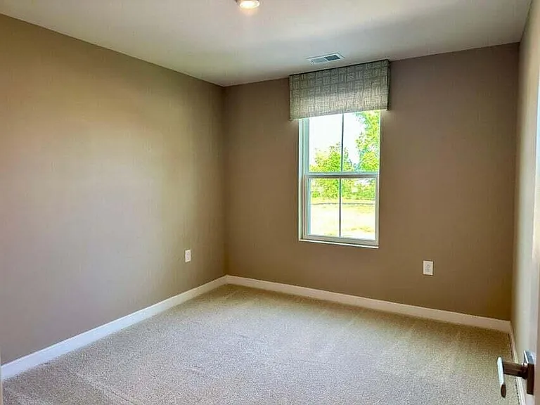 107 Oxbow Dr — Photo 11