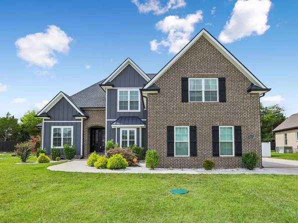 2614 Holly Springs Dr, Murfreesboro, TN 37128