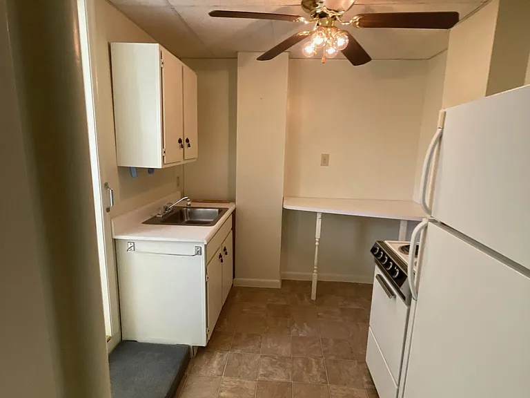 432 Manchester Dr — Photo 19
