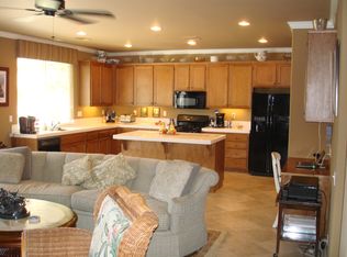 67713 Rio Pecos Dr, Cathedral City, CA 92234