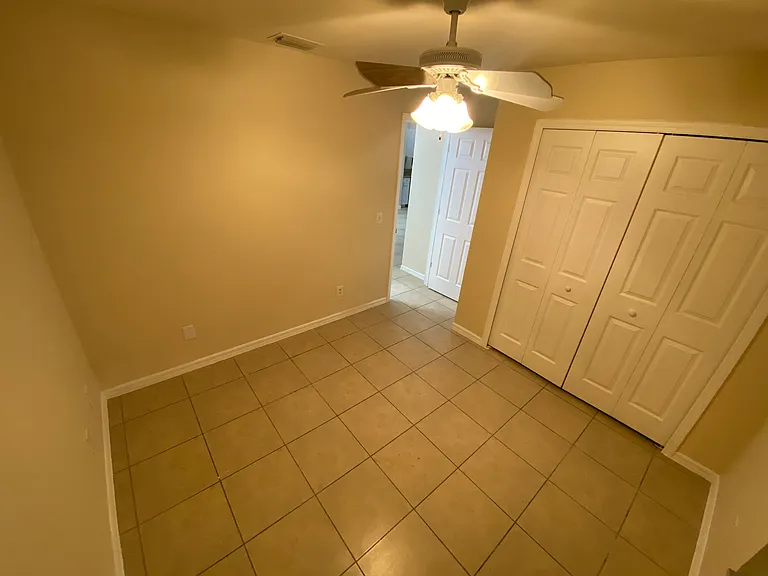 129 Zenith Cir — Photo 11