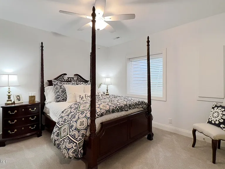 6220 Mistflower Cir — Photo 26