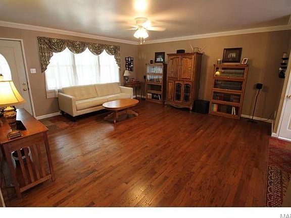 4th image of 8515 Talma Ct