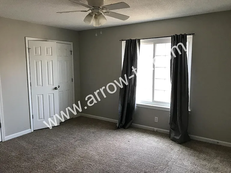 366 Clearwater Dr — Photo 12