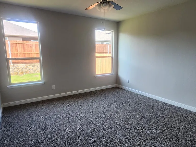 1029 Kirkham Way — Photo 38