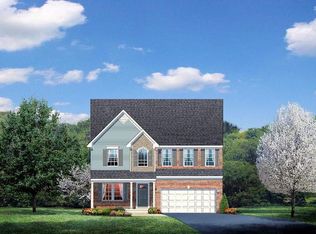 1405 Apple Farm Dr, Amelia, OH 45102