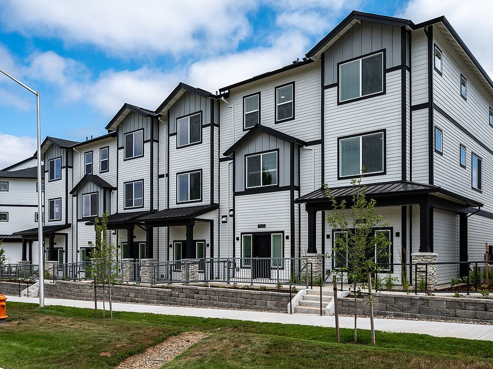Timberview Townhomes in Oregon City, OR