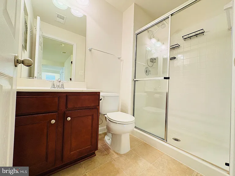 8268 Linblake Ct — Photo 17
