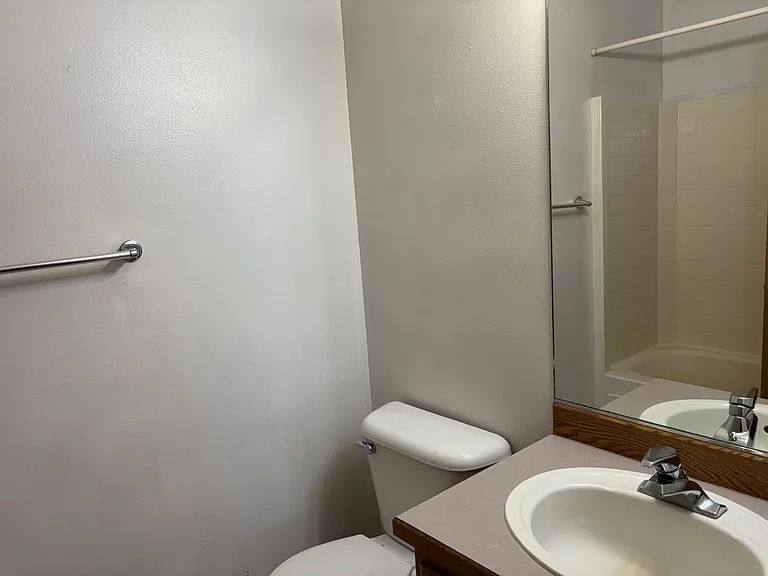 7302-7304 W Yakima Ave #1 — Photo 5