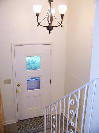 2nd image of 709 Sequoia Ln