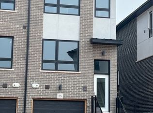 720 Grey St #15, Brantford, ON