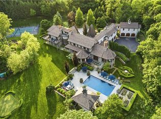 11 Terrace Cir, Armonk, NY 10504