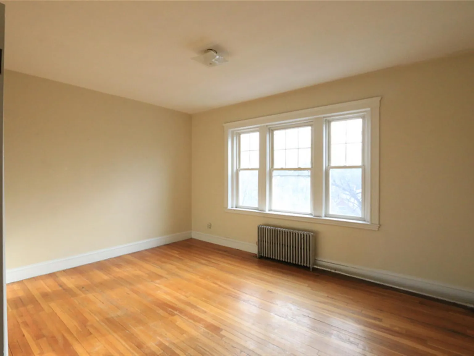 1 bed, 600 sqft, $2,850 — Photo 3