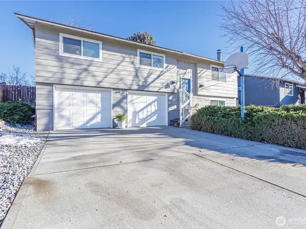 121 Ridgemont Drive, East Wenatchee, WA 98802