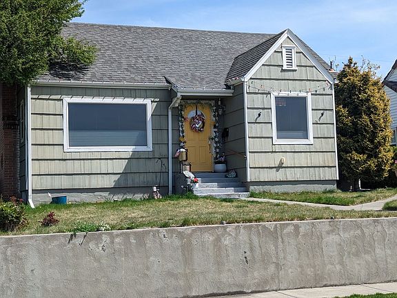 2nd image of 711 Prospect Ave