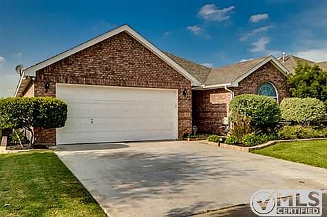 1st image of 4409 Shady Elm Dr