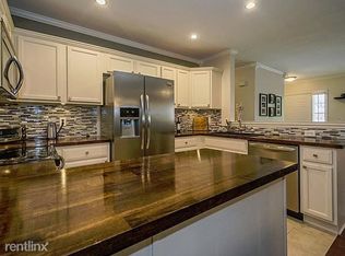 5635 Hampshire Ln, Ypsilanti, MI 48197
