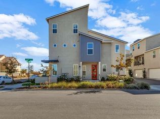 1688 Vine St, Davis, CA 95616